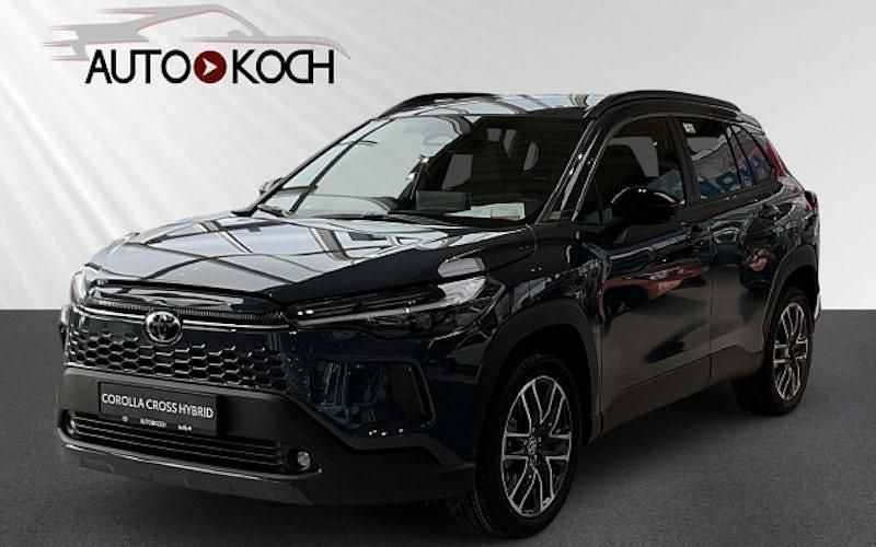 Neu Toyota Corolla Cross Team 197 PS (144 kW) 2026 Grau SUV