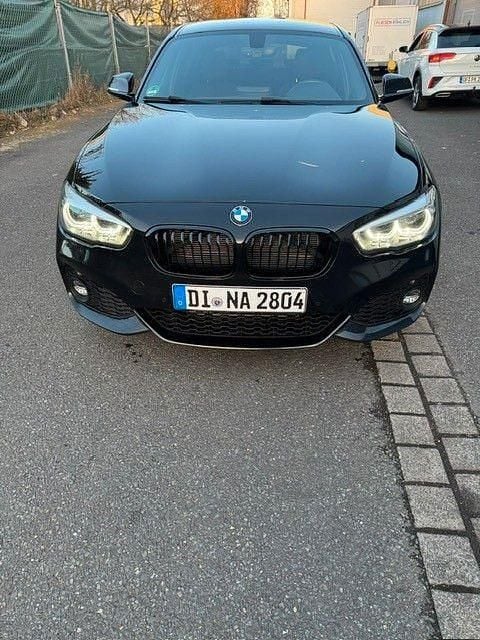 Gebraucht BMW 118 M Sport 150 PS (110 kW) 2019 Schwarz Kleinwagen