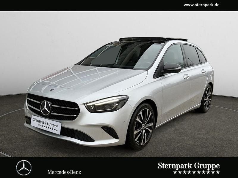 Silber Gebraucht 2019 Mercedes B200 Progressive Van / Kleinbus | 24.950 € (Etwas zu teuer) - Bild 1/4