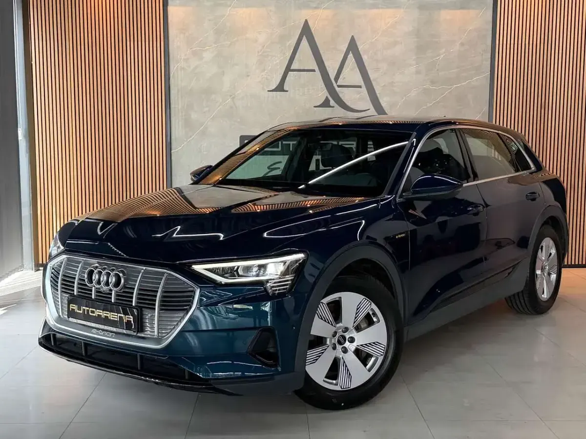 Gebraucht Audi e-tron S-Line 230 kW (313 PS) 2022 Blau SUV