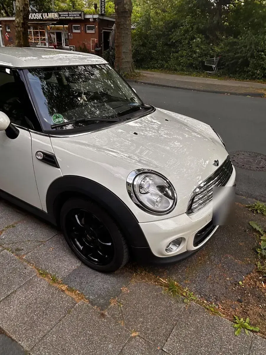 Gebraucht Mini ONE 98 PS (72 kW) 2011 Weiß Kleinwagen