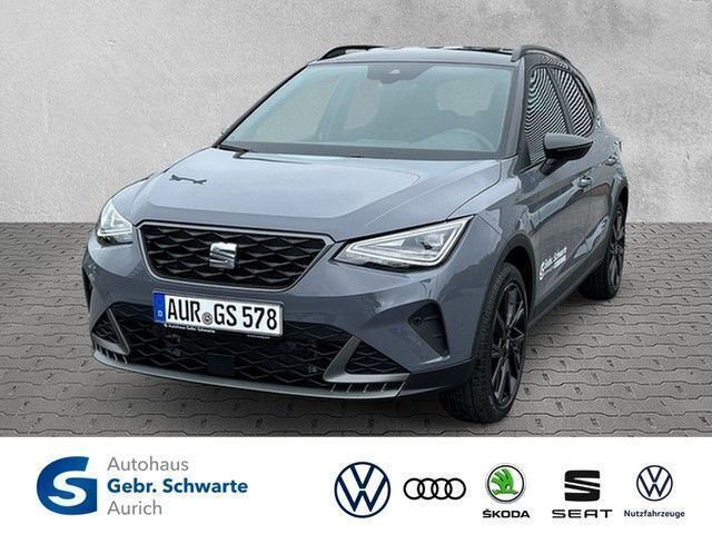 Grau Gebraucht 2025 Seat Arona Black Edition SUV | 24.990 € (Teuer) - Bild 1/4
