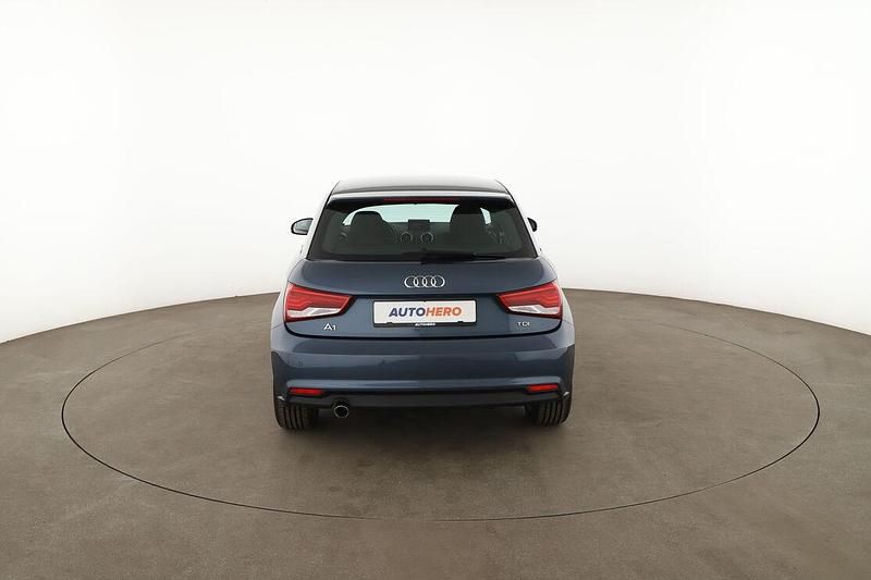 Second-hand Audi A1 Design 90 CP (66 kW) 2017 Albastru Hatchback