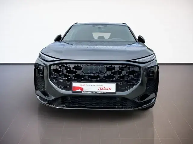 Second-hand Audi Q3 Ambiente 150 CP (110 kW) 2025 Gri SUV