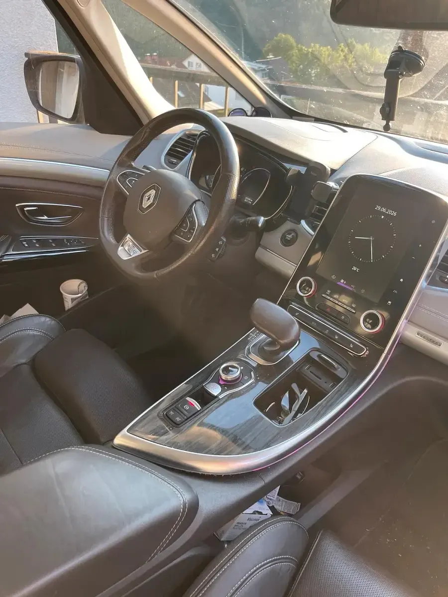 Gebraucht Renault Espace Initiale Paris 163 PS (119 kW) 2015 Schwarz Van / Kleinbus