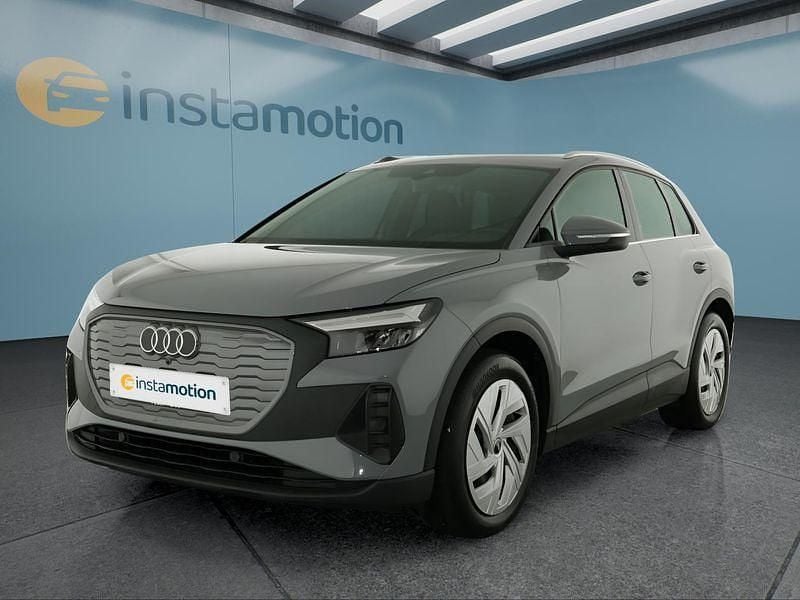 Grau Gebraucht 2022 Audi Q4 e-tron SUV | 22.399 € (Guter Preis) - Bild 1/4