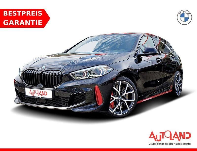 Schwarz Gebraucht 2023 BMW 128 Sport Line Limousine | 34.950 € (Fairer Preis) - Bild 1/4