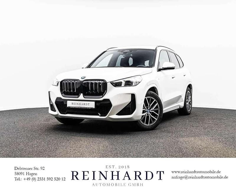 Gebraucht BMW iX1 M Sport 230 kW (313 PS) 2022 Alpinweiss iii SUV