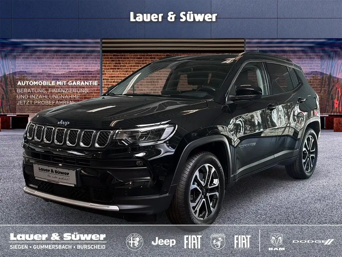 Käytetty Jeep Compass Limited 190 HP (139 kW) 2022 Katumaasturi