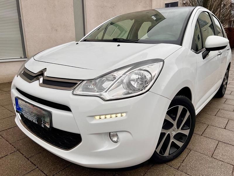 Gebraucht Citroën C3 SELECTION 82 PS (60 kW) 2016 Weiß Limousine