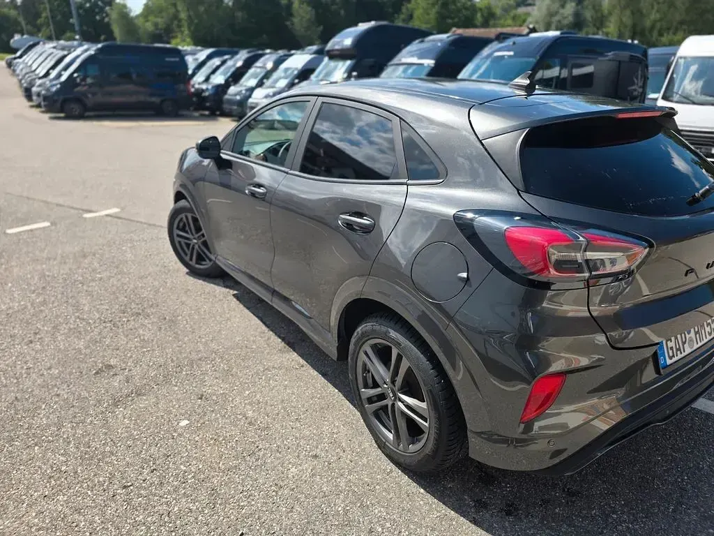 Gebraucht Ford Puma ST-Line 125 PS (91 kW) 2023 Grau SUV