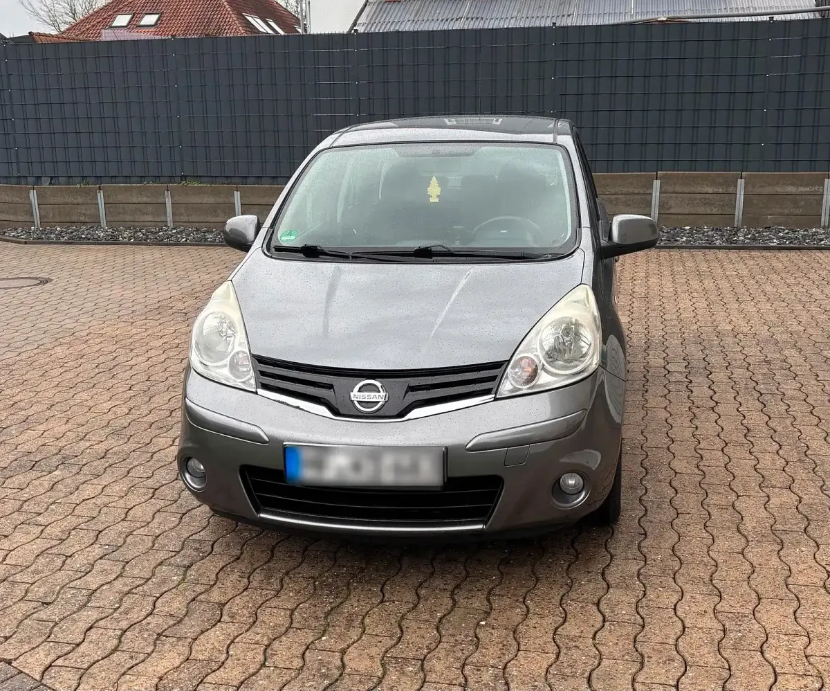 Gebraucht Nissan Note 88 PS (64 kW) 2010 Grau Kleinwagen