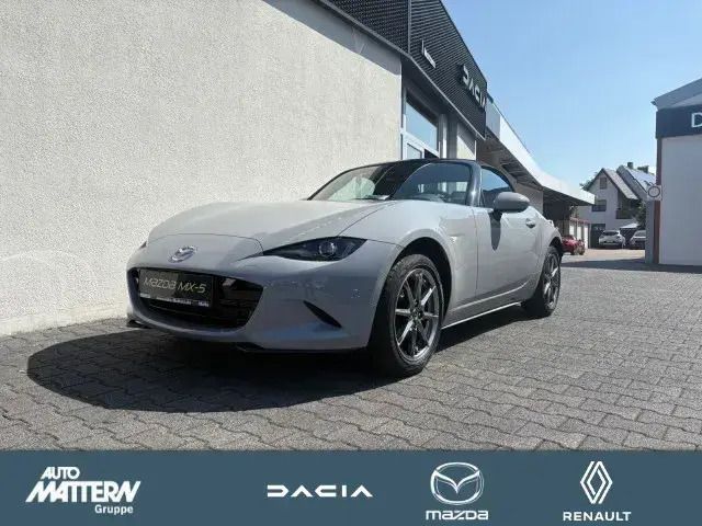 Grau Neu 2025 Mazda MX5 Exclusive-Line Cabrio | 31.890 € - Bild 1/4
