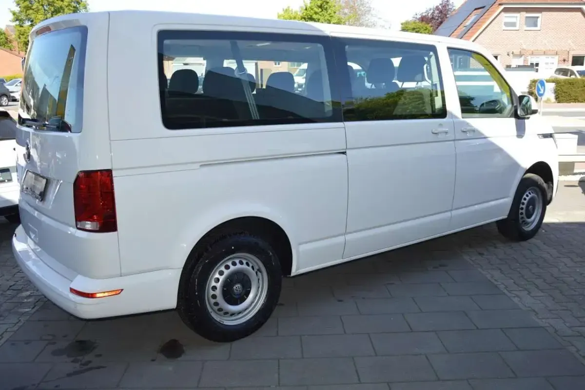 Używany VW Transporter Comfortline 83 kW (113 KM) 2021 Biały Van