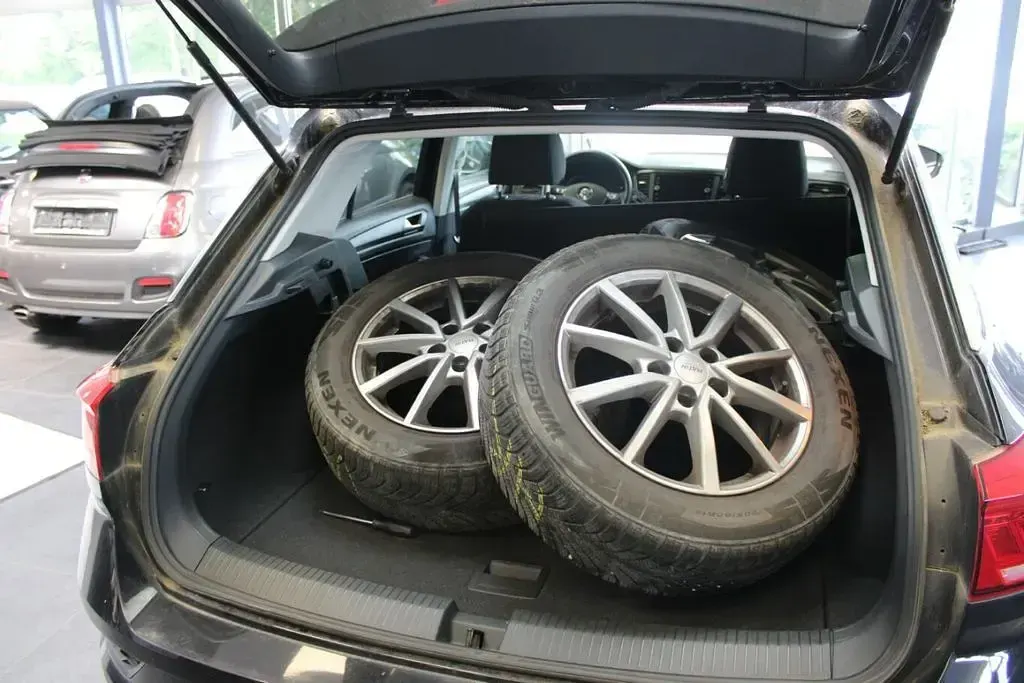 Gebraucht VW T-Roc 116 PS (85 kW) 2018 Schwarz SUV