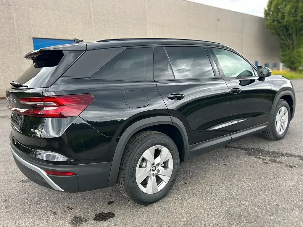 Neu Skoda Kodiaq Selection 150 PS (110 kW) 2026 Schwarz SUV