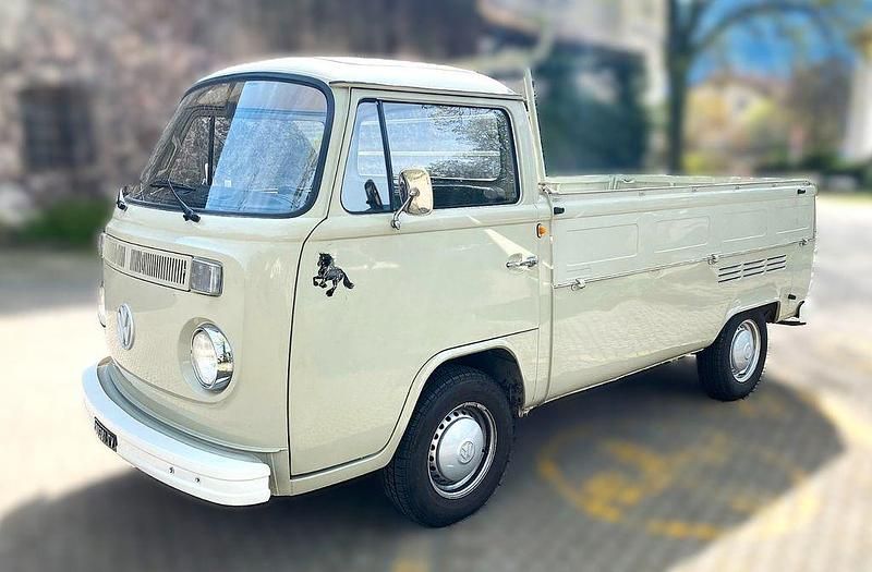 Grau Gebraucht 1973 VW T2 Van | 11.888 € - Bild 1/4