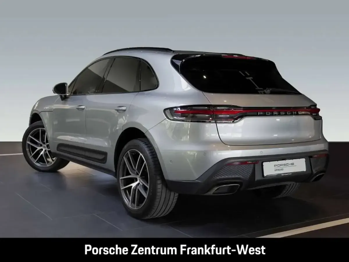 Begagnad Porsche Macan 265 HK (194 kW) 2022 Silver SUV