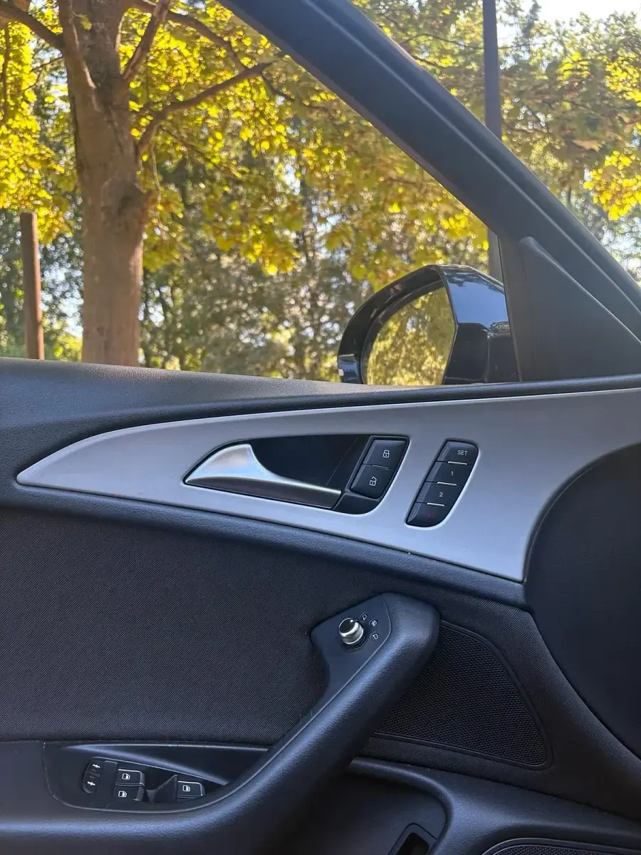 Gebraucht Audi A6 204 PS (150 kW) 2012 Blau Limousine