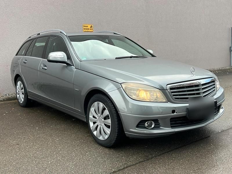 Gebraucht Mercedes C220 170 PS (125 kW) 2009 Grau Kombi