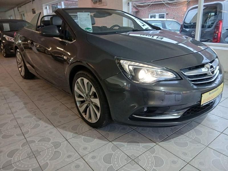 Gebraucht Opel Cascada Innovation 165 PS (121 kW) 2015 Grau Cabrio