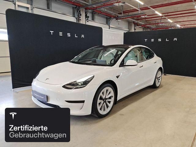 Pearl white multicoat Gebraucht 2021 Tesla Model 3 RWD Limousine | 25.200 € (Fairer Preis) - Bild 1/4