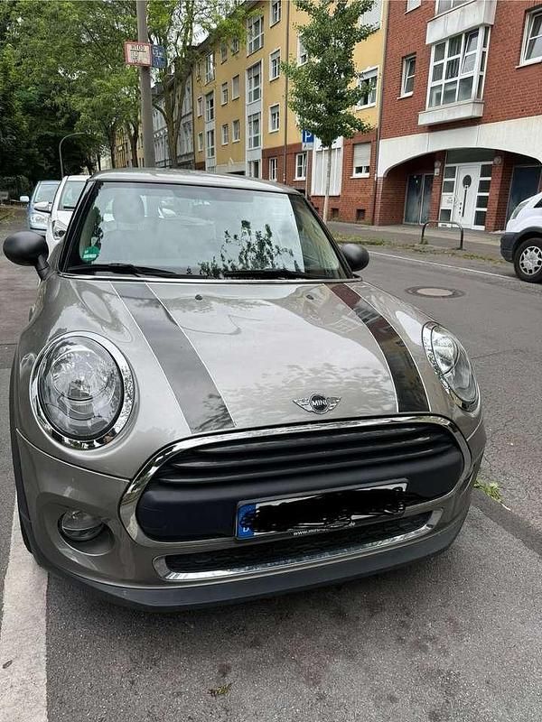 Grau Gebraucht 2017 Mini ONE Kleinwagen | 9.150 € (Superpreis) - Bild 1/4