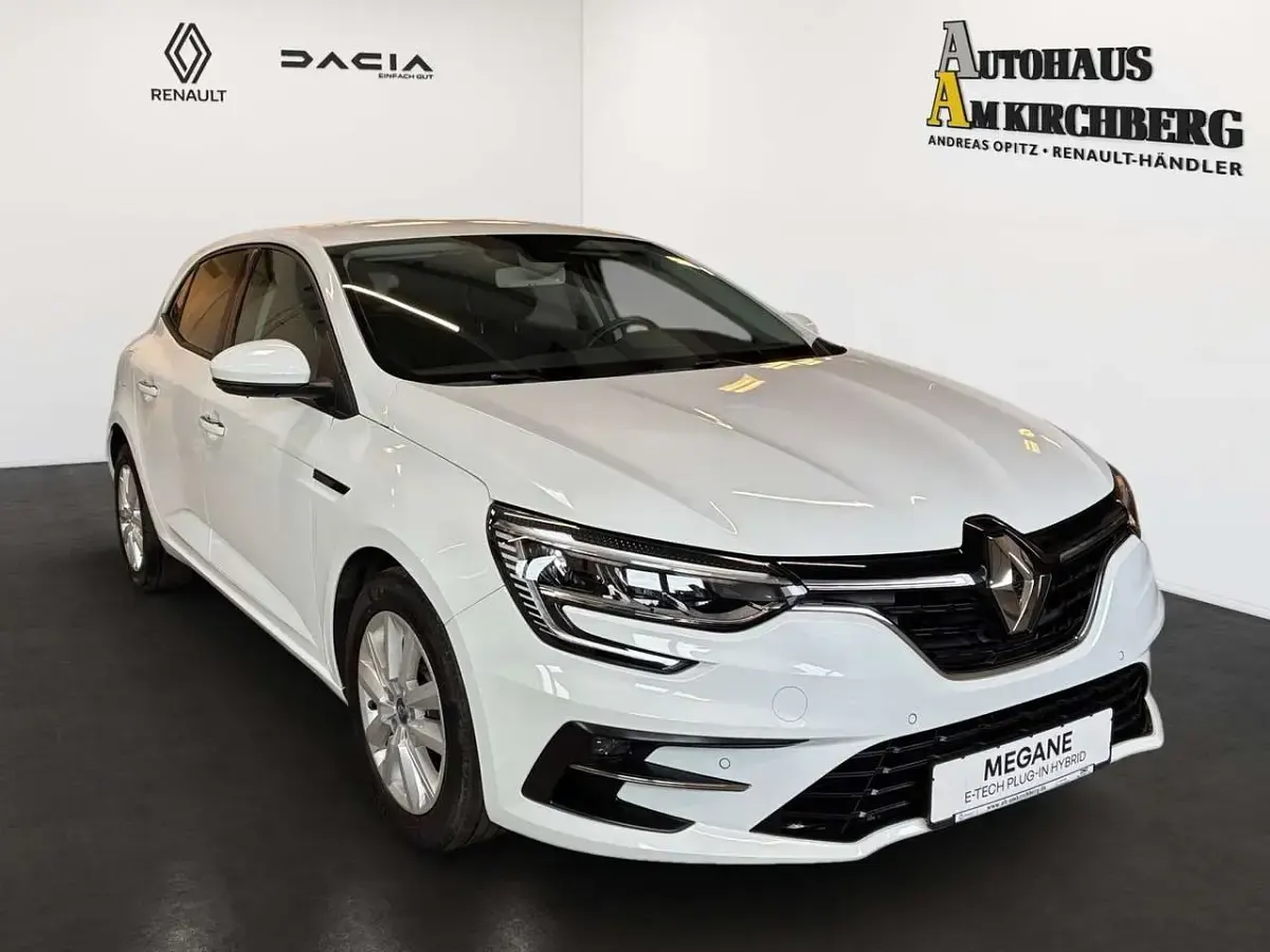 Occasion Renault Mégane 94 ch (69 kW) 2022 Blanc Berline