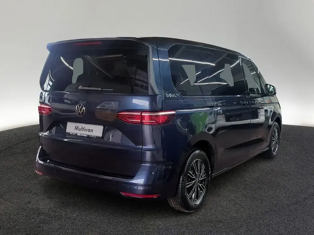 Neu VW Multivan Goal 150 PS (110 kW) 2026 Blau Van / Kleinbus