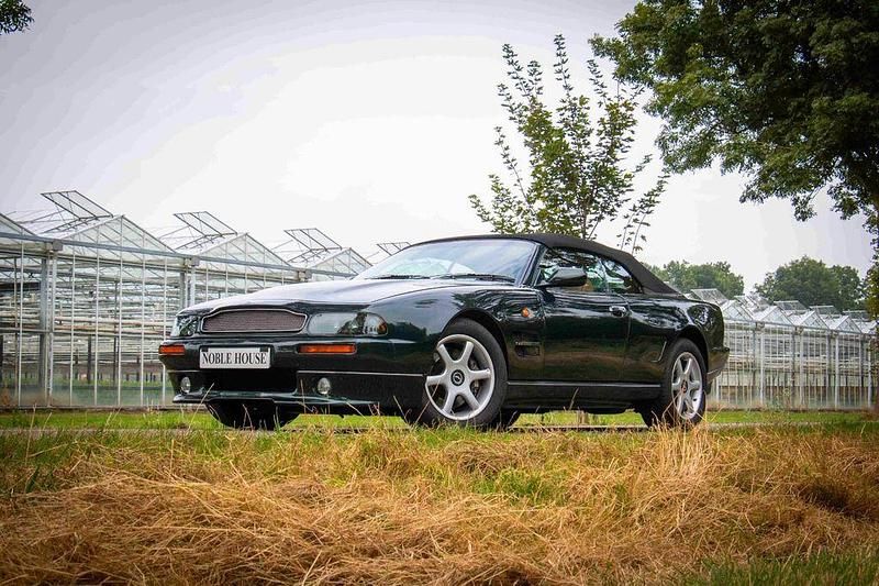 Gebraucht Aston Martin V8 354 PS (260 kW) 1999 Grün Coupé