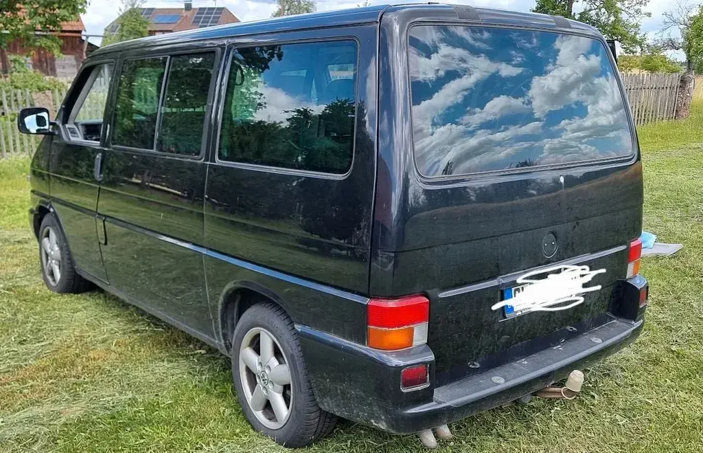Gebraucht VW Multivan 151 PS (111 kW) 2002 Schwarz Van / Kleinbus