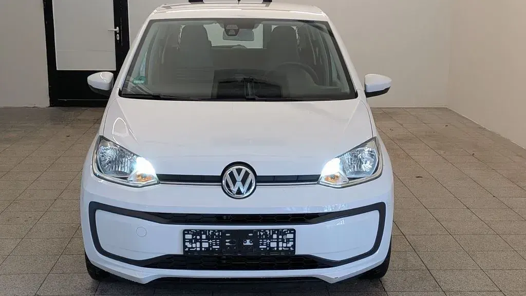 Używany VW up! 60 KM (44 kW) 2019 Biały Hatchback