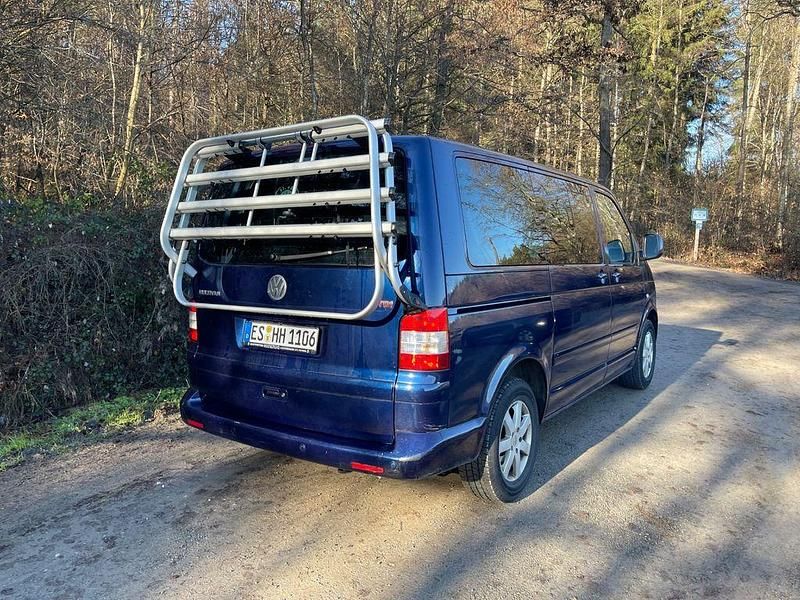 Gebraucht VW Multivan Comfortline 174 PS (127 kW) 2006 Blau Van