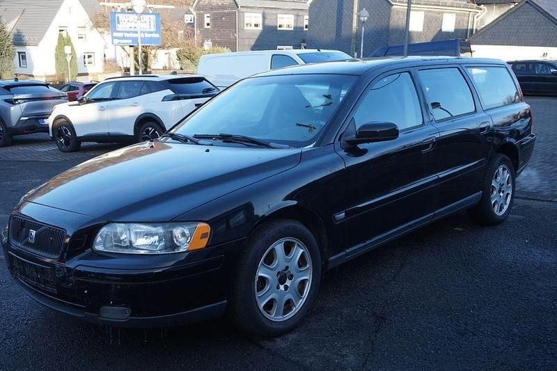 Schwarz Gebraucht 2006 Volvo V70 Kinetic Kombi | 2.200 € (Guter Preis) - Bild 1/4