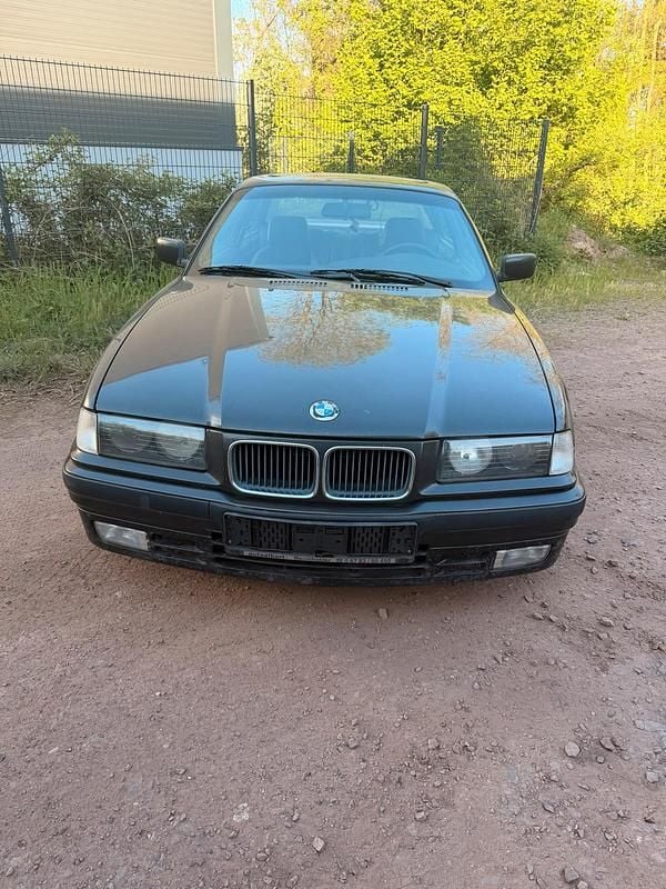 Usata BMW 325 192 CV (141 kW) 1992 Nero Coupé