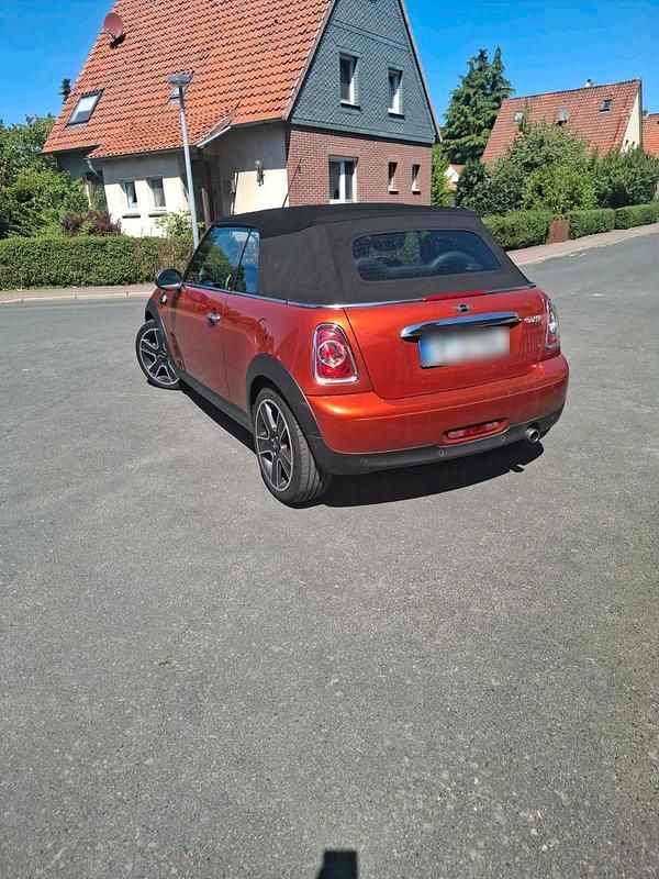 Gebraucht Mini Cooper Cabriolet 122 PS (89 kW) 2012 Orange Cabrio