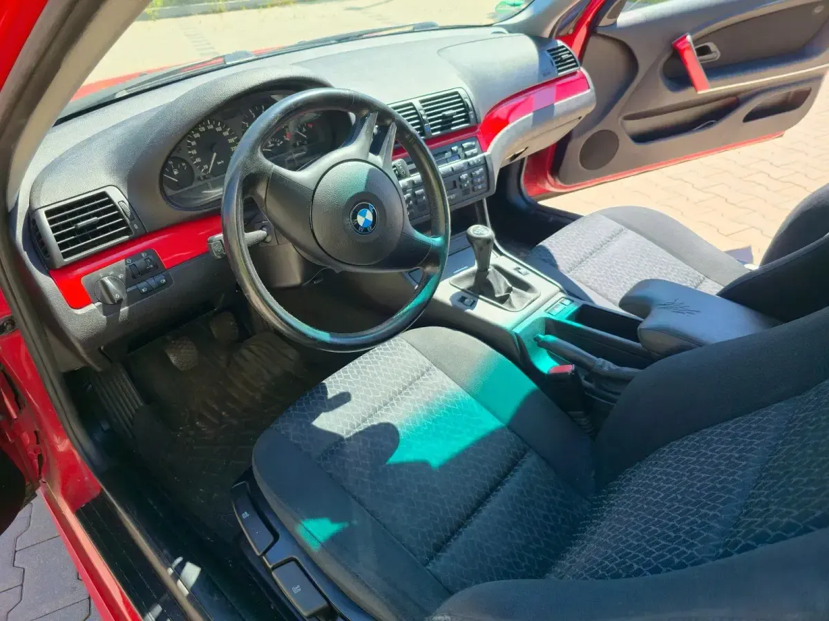 Gebraucht BMW 316 116 PS (85 kW) 2003 Rot Coupé