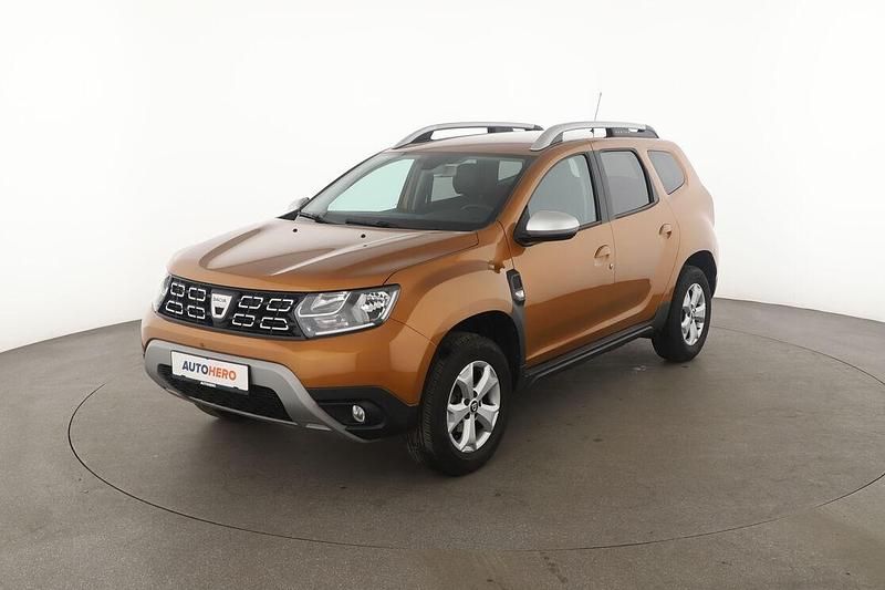 Orange Gebraucht 2018 Dacia Duster Comfort SUV | 13.090 € (Fairer Preis) - Bild 1/3