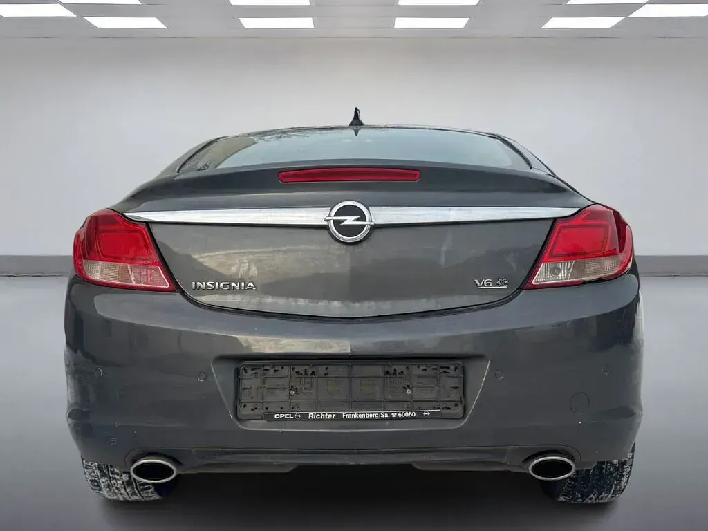 Gebraucht Opel Insignia Cosmo 260 PS (191 kW) 2009 Grau Limousine