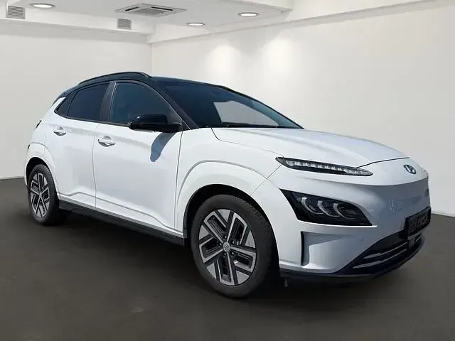 Gebraucht Hyundai Kona Prime 150 kW (204 PS) 2022 Weiß SUV