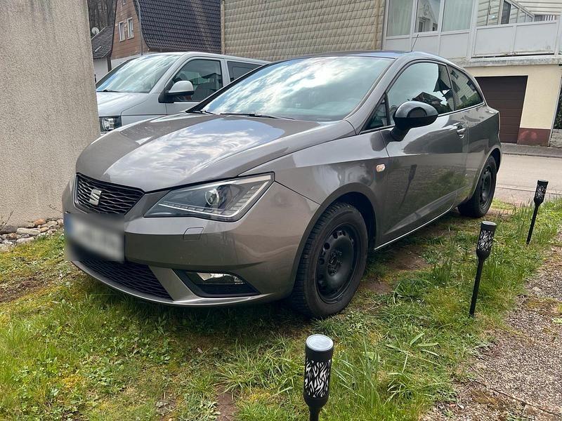 Gebraucht Seat Ibiza 86 PS (63 kW) 2014 Grau Coupé