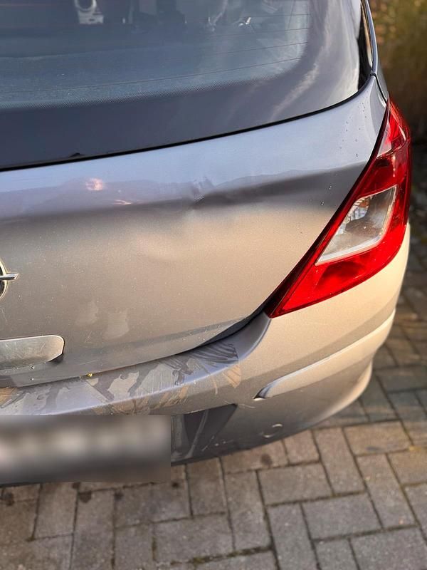 Gebraucht Opel Corsa 80 PS (58 kW) 2009 Grau Kleinwagen