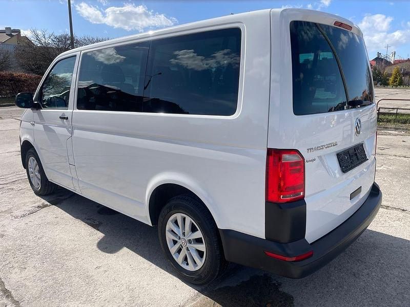 Second-hand VW Transporter 150 CP (110 kW) 2018 Alb Van