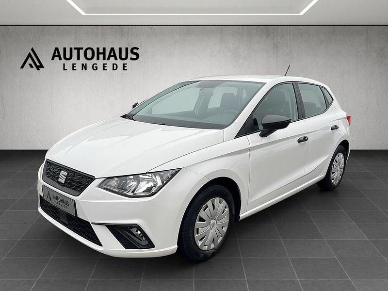 Weiß Gebraucht 2021 Seat Ibiza Reference Limousine | 11.999 € (Guter Preis) - Bild 1/4