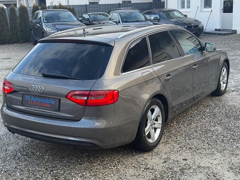 Gebraucht Audi A4 Ambiente 150 PS (110 kW) 2013 Grau Kombi