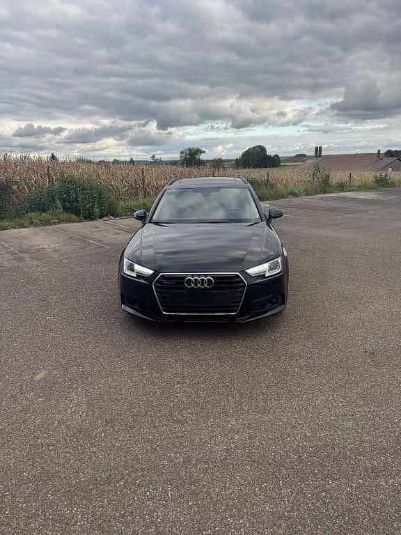 Schwarz Gebraucht 2016 Audi A4 Ambiente Kombi | 17.300 € (Etwas zu teuer) - Bild 1/4