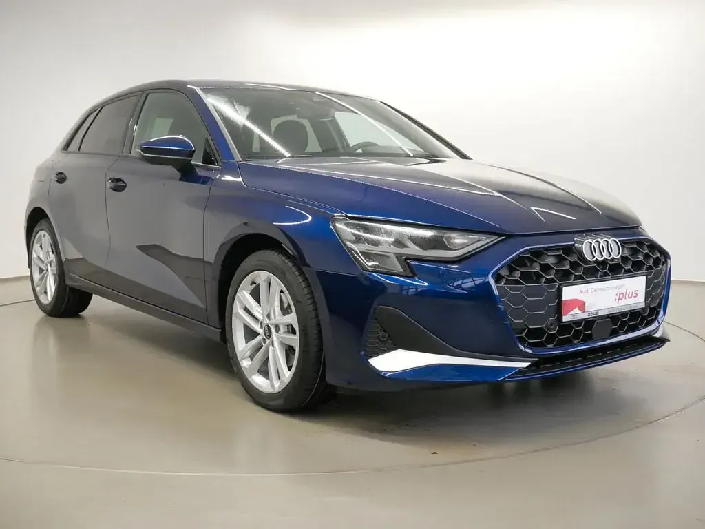 Occasion Audi A3 Advanced 150 ch (110 kW) 2025 Bleue Berline