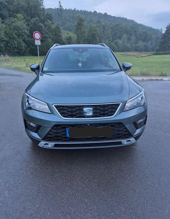 Gebraucht Seat Ateca XCELLENCE 150 PS (110 kW) 2018 Grau SUV