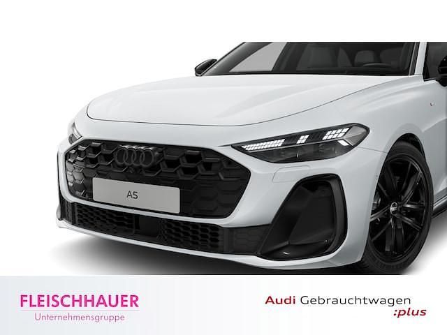 Gletscherweiß metallic Gebraucht 2025 Audi A5 Ambiente Coupé | 47.480 € (Guter Preis) - Bild 1/3