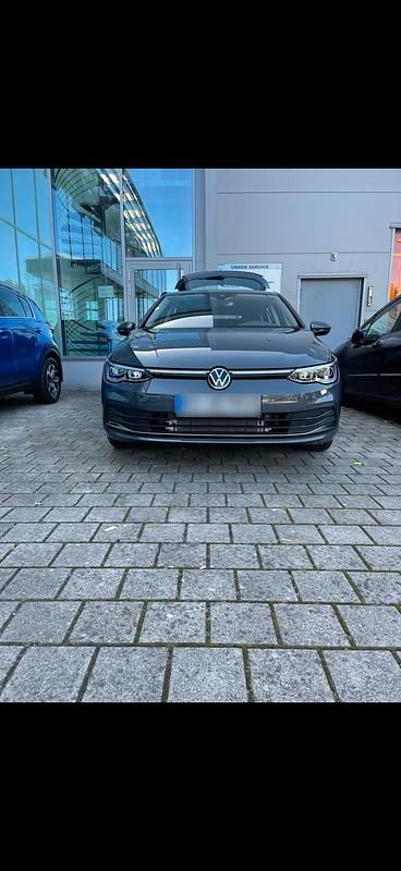 Gebraucht VW Golf VII 150 PS (110 kW) 2021 Grau Kleinwagen